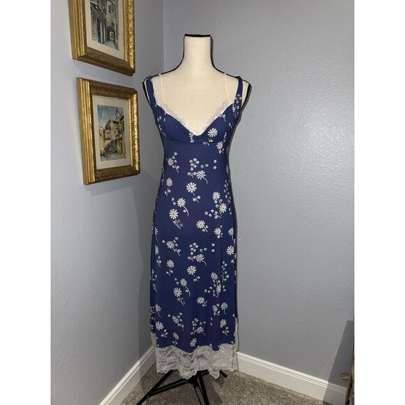 Free People Intimately Party Crasher Lace Midi Slip, Blue Floral Slip Dress $78 - Picture 4 of 16